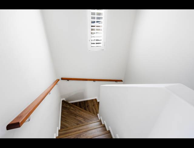 3 BEDROOM TOWNHOUSE FOR SALE IN BRYANSTON
